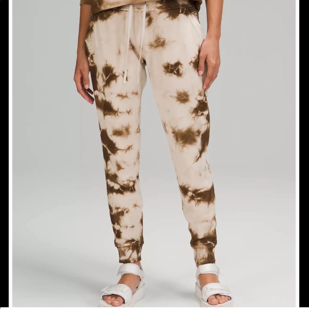 NWOT Lululemon Warm Down Tie Dye Joggers